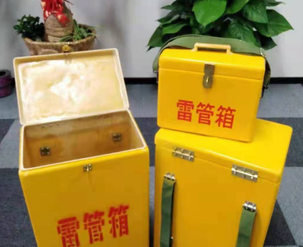 应县玻璃钢雷管箱有哪些特点